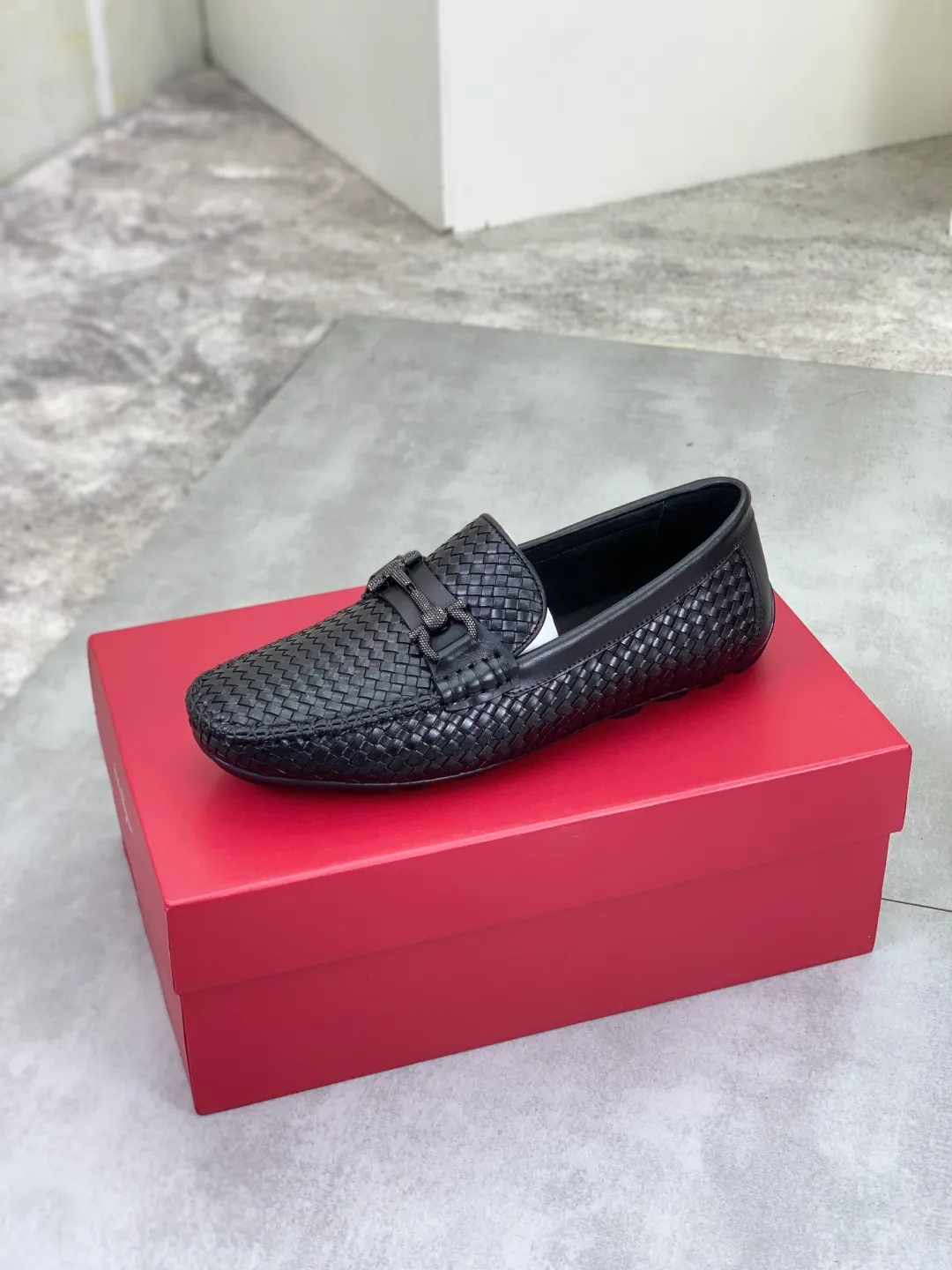 Men's men's shoes 💰P520 new high quality [Ferragamo/Ferragamo] latest model original imported calfskin, imported cowhide lining + original luxury metal buckle + original combination outsole Comparison without pressure Code number: 38-44 (45 customized)
